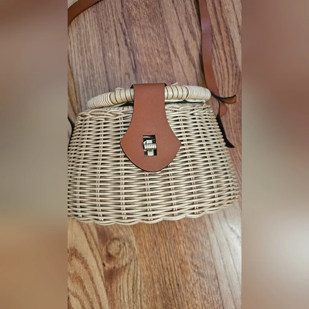 Mister Ernest Simon Wicker Handbag - Picture 7 of 10